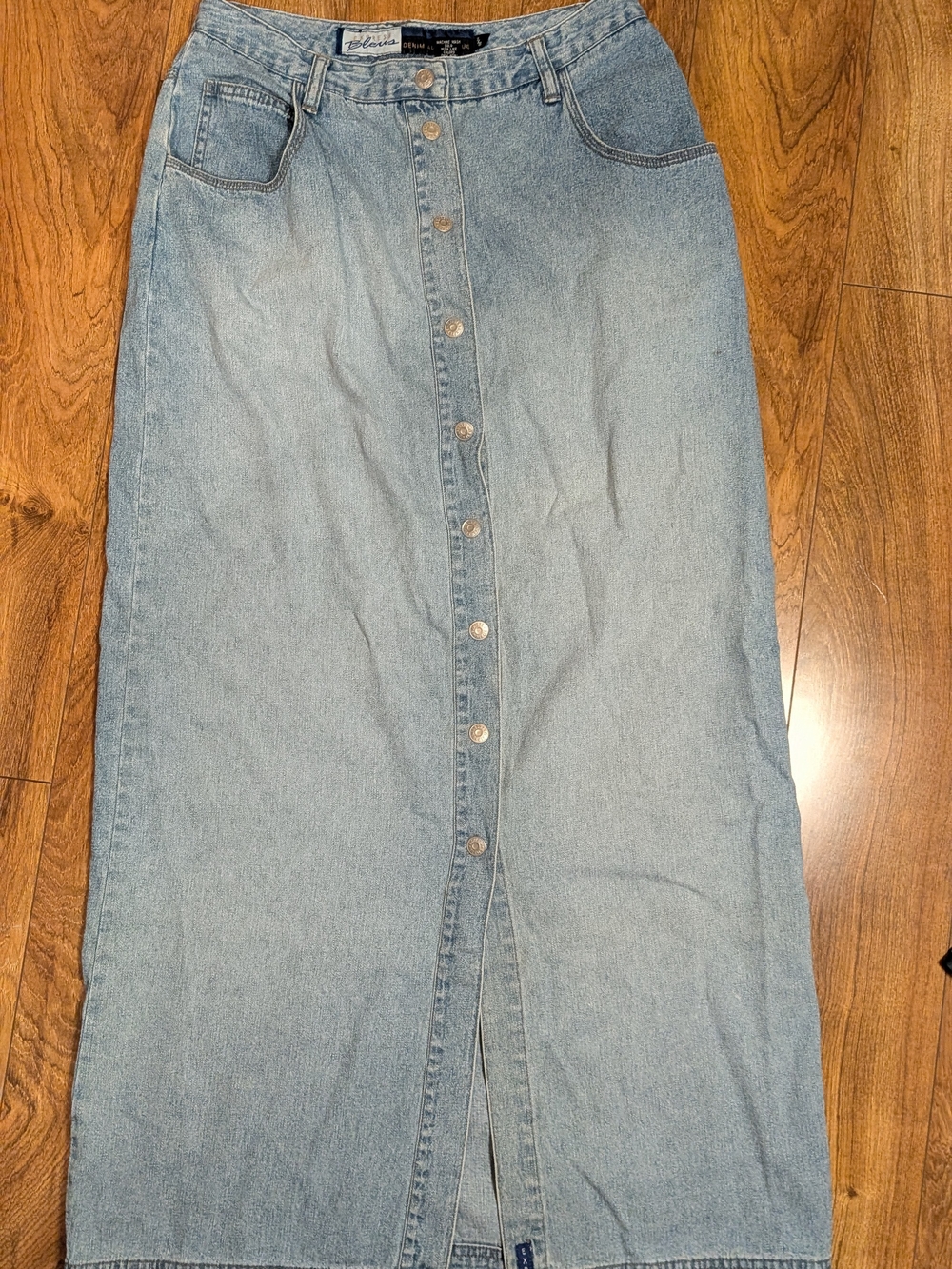 Express Bleus Light Blue Denim Button-Front Skirt